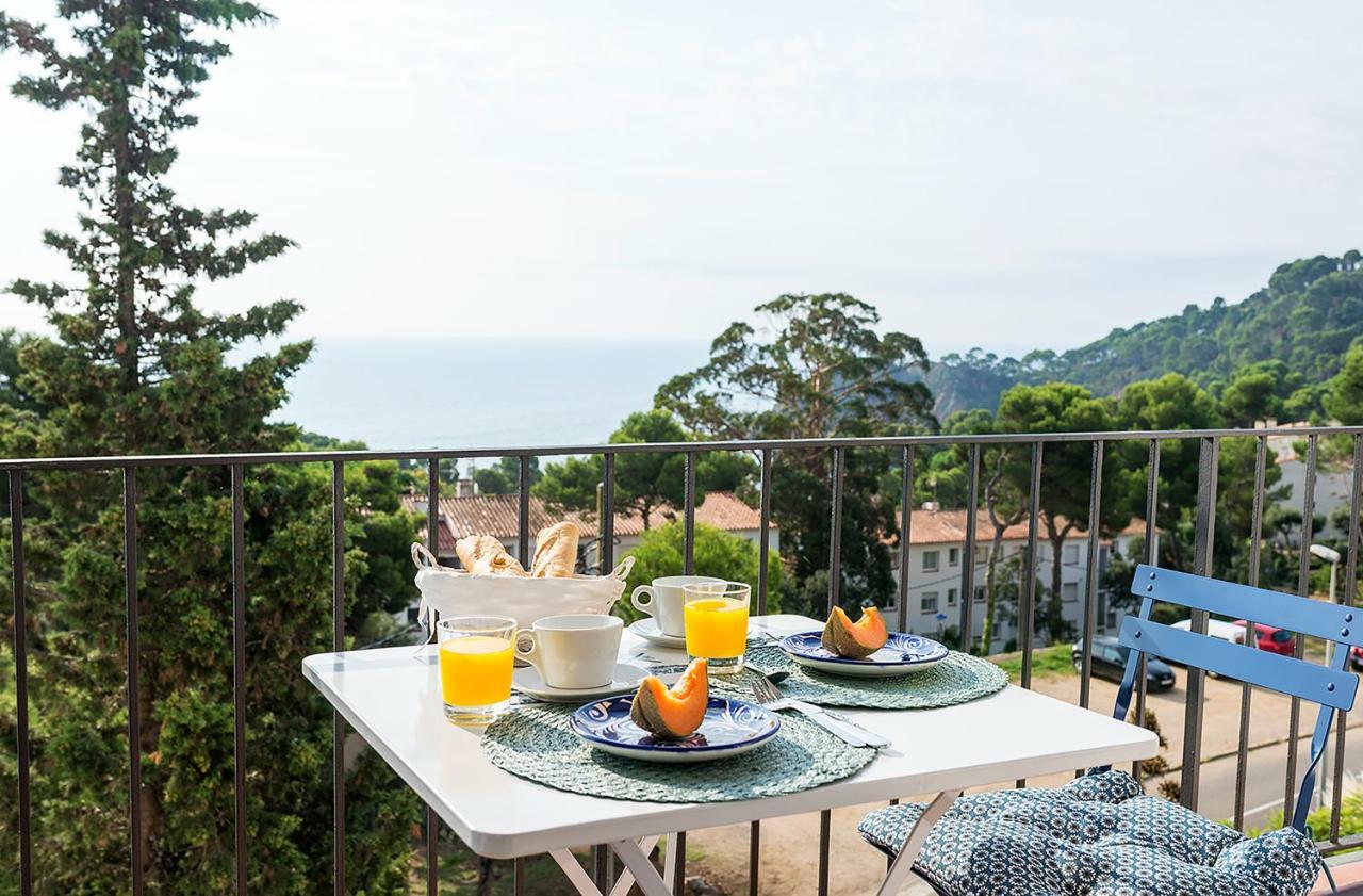 Azteka Blue 2 Bed Apartment カレリャ・デ・パラフルジェリ エクステリア 写真