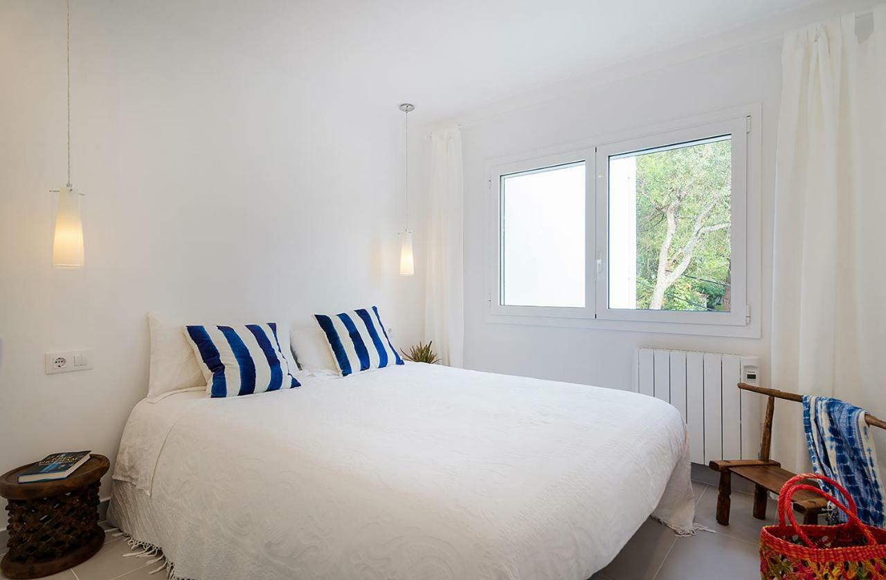 Azteka Blue 2 Bed Apartment カレリャ・デ・パラフルジェリ エクステリア 写真